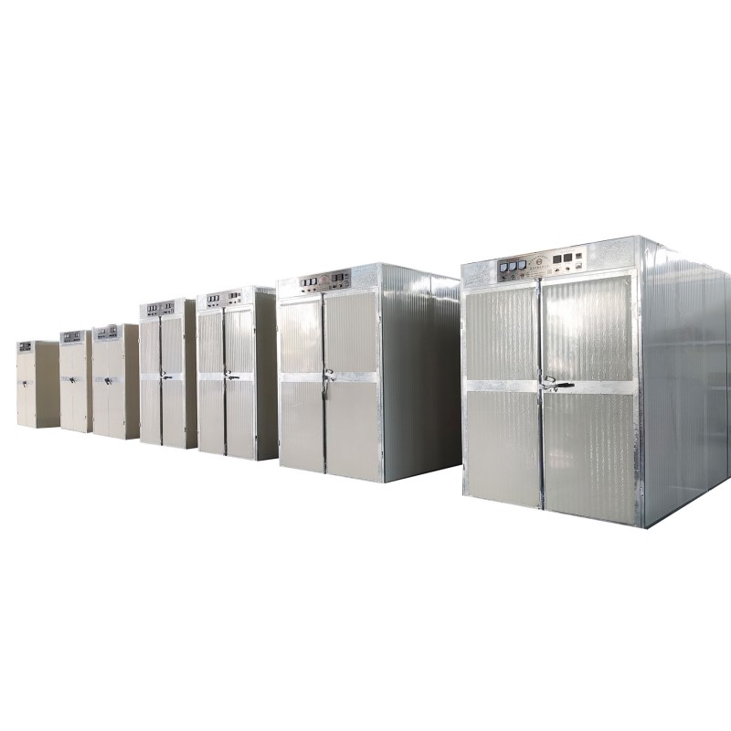 ラミネートフィルム硬化室